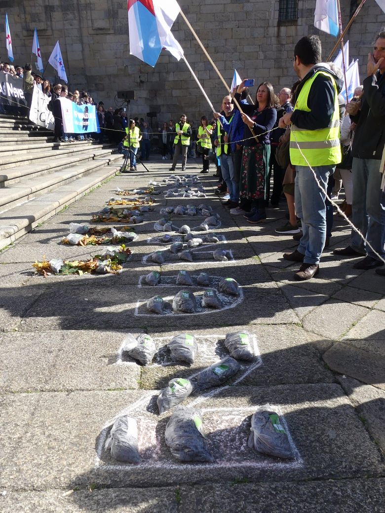 2017-10-22 Mani Lumes Nunca Mais Depredacion 068.jpg